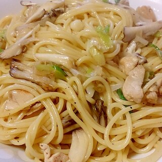 舞茸と長ネギとササミのパスタ～冷蔵庫一掃レシピ～